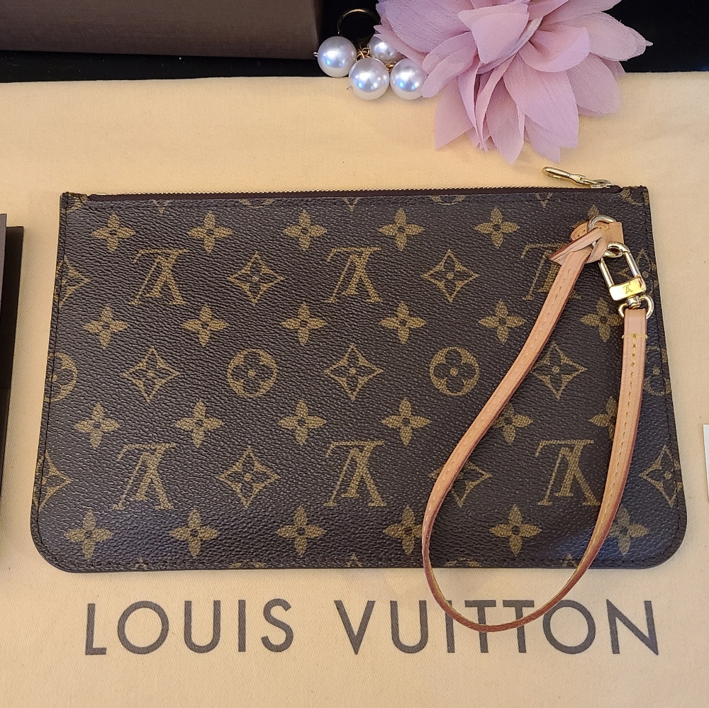 Louis Vuitton Wristlet Pouch / clutch LV